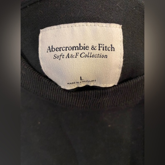 Abercrombie & Fitch The Beatles Sweatshirt - Picture 3 of 4